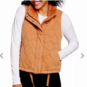 CALIA Quilted Vest in Lion